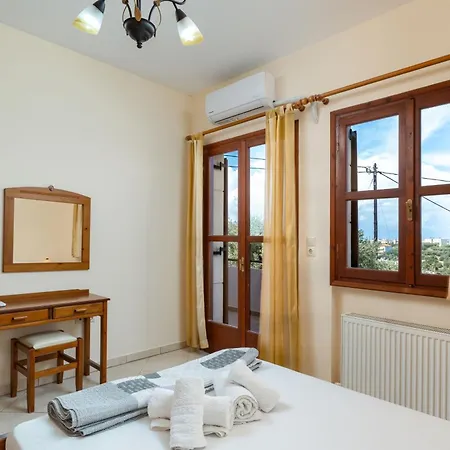 Eleni - With Private Pool Villa Prinos (Crete)
