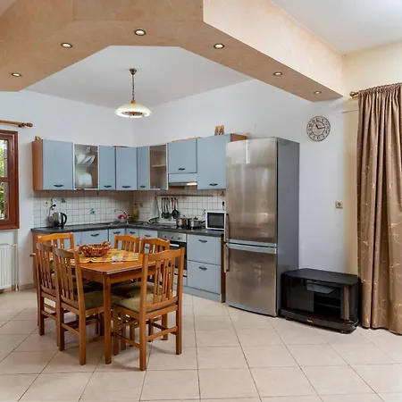 Eleni - With Private Pool * Prinos (Crete)